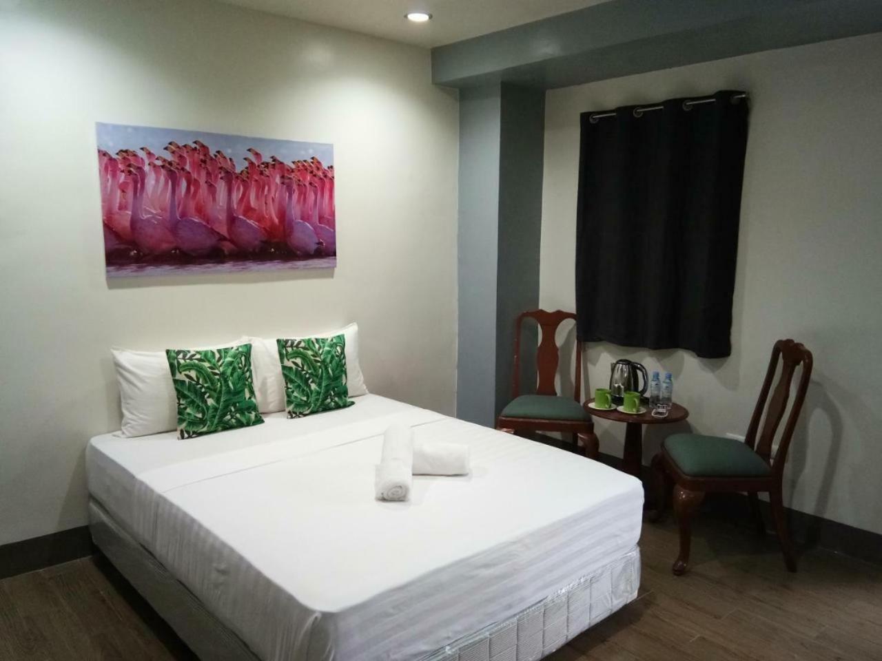 Mca Suites By Hiverooms Cebu Eksteriør bilde